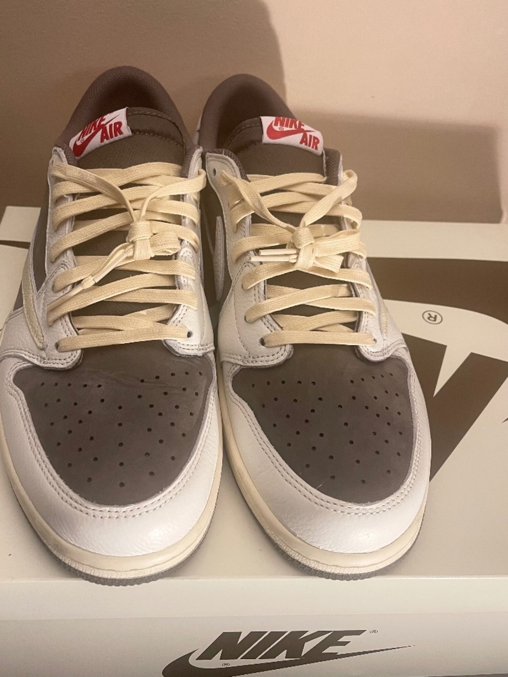 Size 13-New Nike Air Jordan 1Low OG x Travis Scott Reverse Mocha